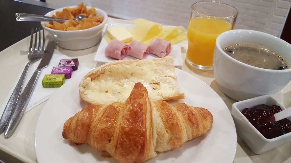 Chelles Vacations - Mondhotel Chelles - Property Image 9