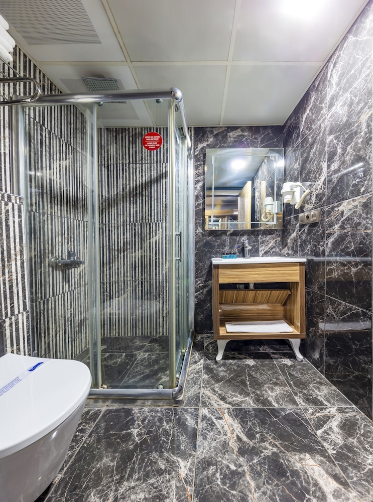 Dem İstanbul Havaalanı Oteli - Image 71