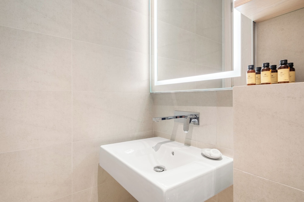 Silkhaus Oakley Square Residence