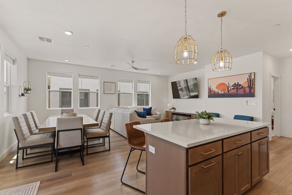 Periwinkle Sky 3 Bedroom Condo