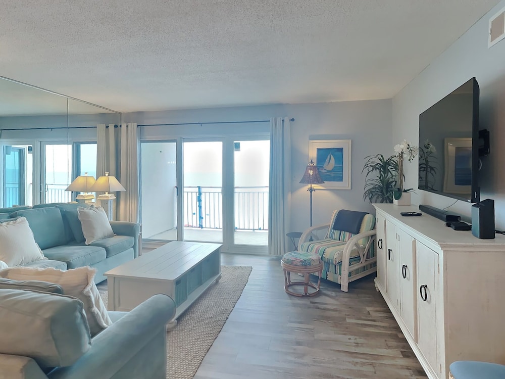 Emerald Isle #700 by Southern Vacation Rentals