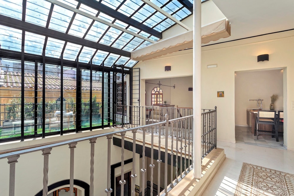 Sevillian House With Terrace. Augusto Plasencia