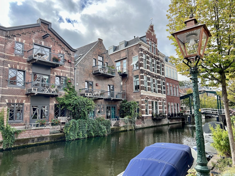 Pakasa Leiden