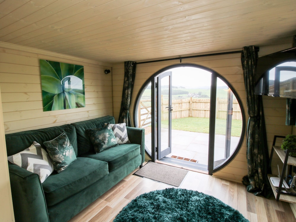 Callow Pod
