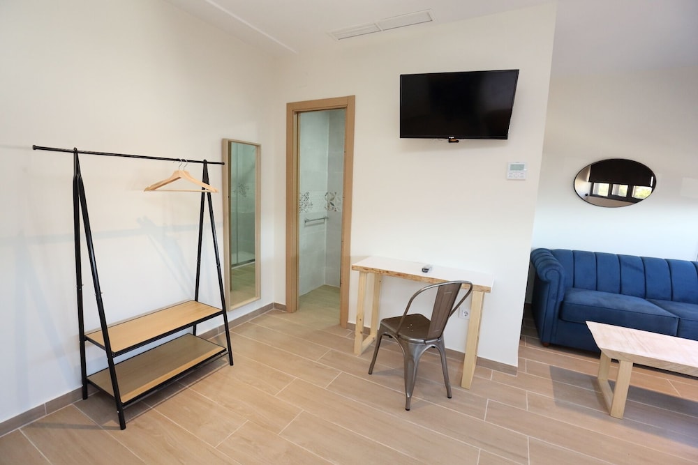 Hostal Palmones view 4