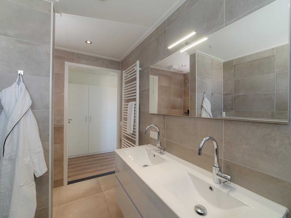Villa in Colijnsplaat by the Sea & Sauna