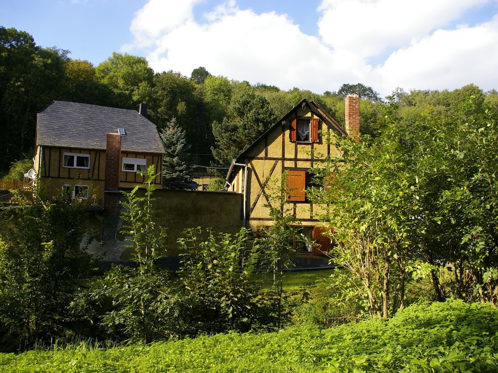 Idyllic Studio Apartment Near Kaifenheim and Near the Forest - Property Image 23