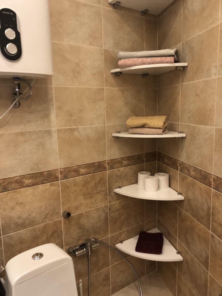 Clever House Apartments
