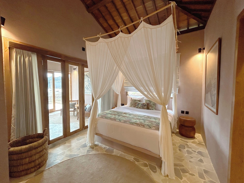 Tebola Joglo Villas