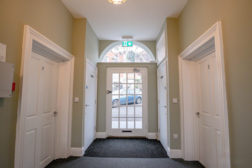 Host Stay Foley House Apartment