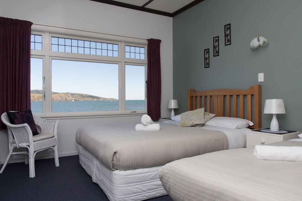 Moana Lodge - Guest House