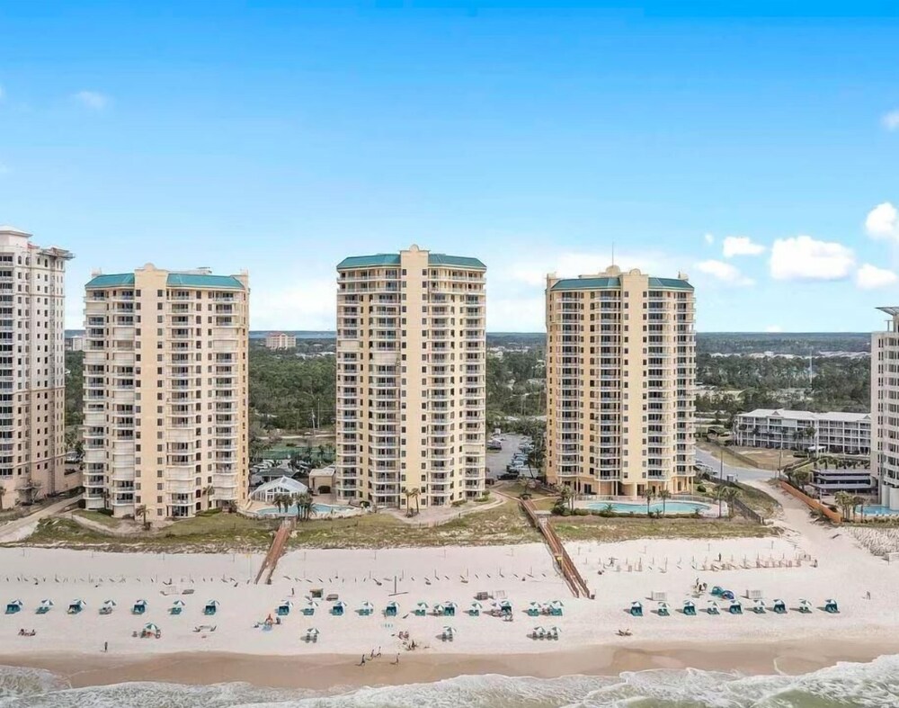 Beach Colony West 13C view 4