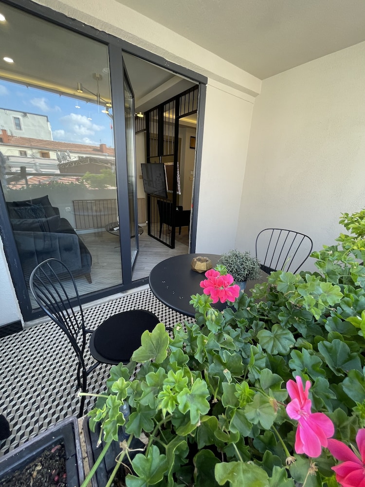 Ayramin Deluxe Hotel - Image 49