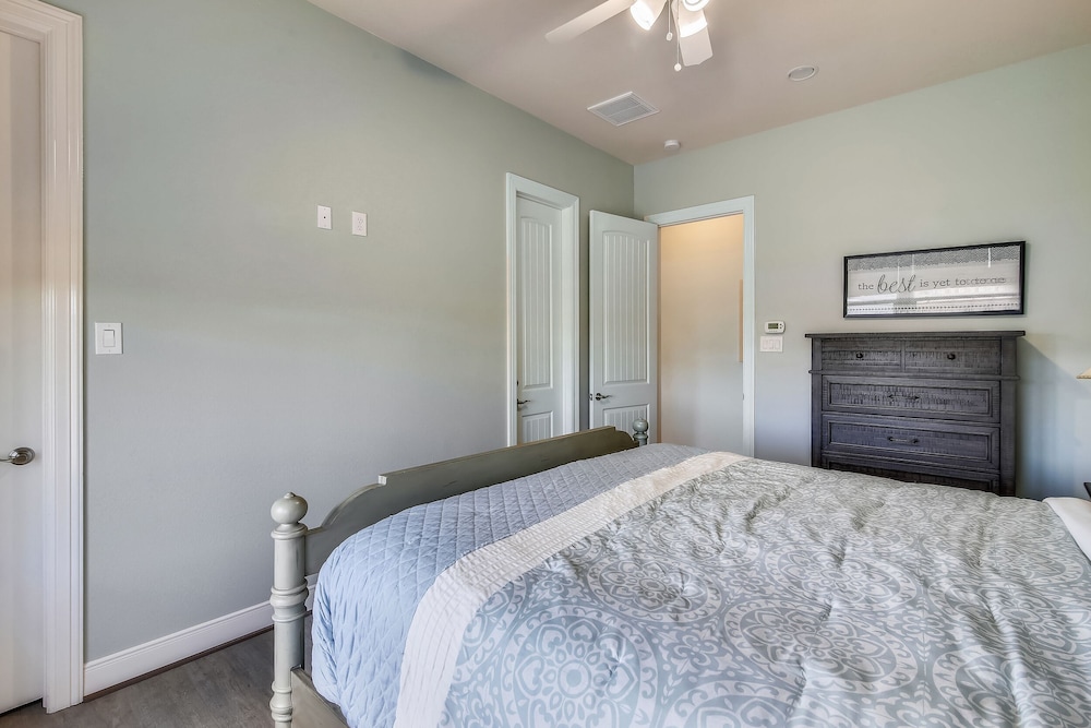 Sandpiper Treasure by Ryson Vacation Rentals view 5