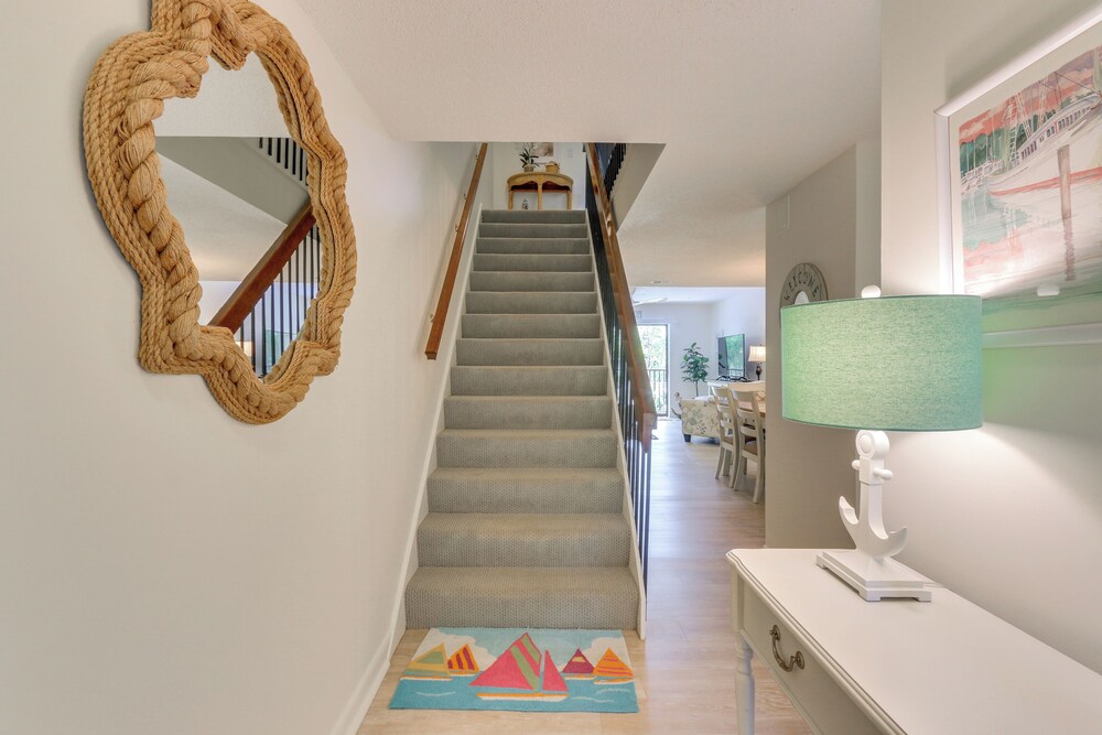 Steps to Beach & Pool: Hilton Head Island Condo!