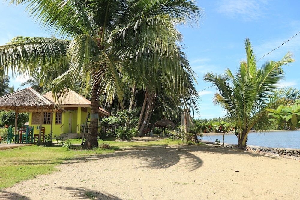 Melrose Beach Resort