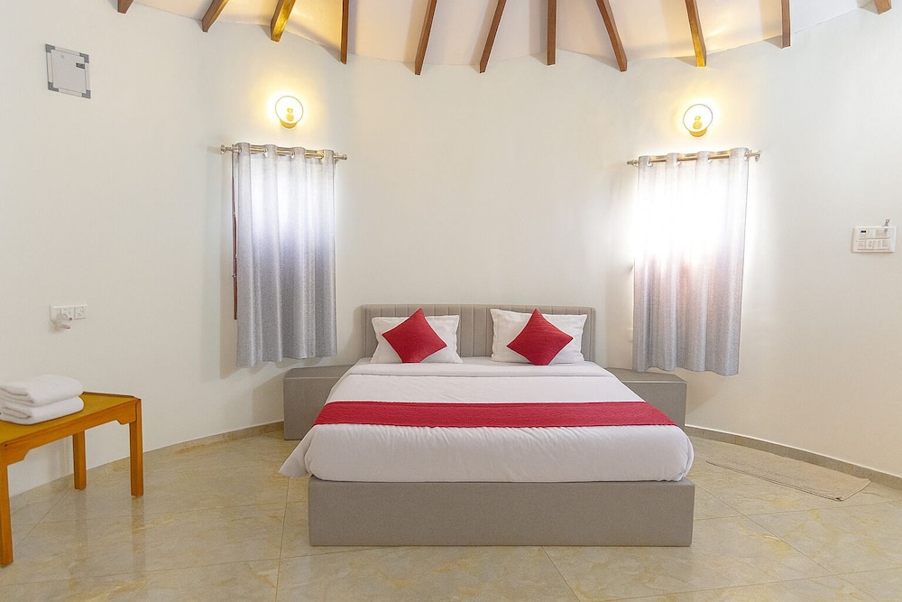 StayGuru The Heaven Resort
