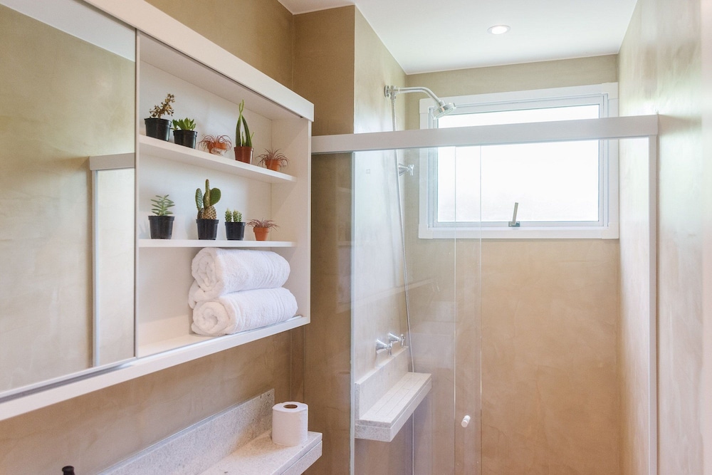 Modern Apt in Full Leisure Condo Cme0107