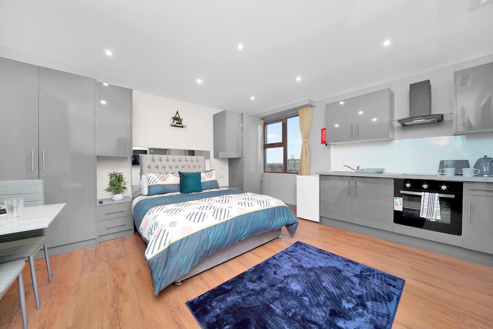 East London Studio Apartment - Ilford