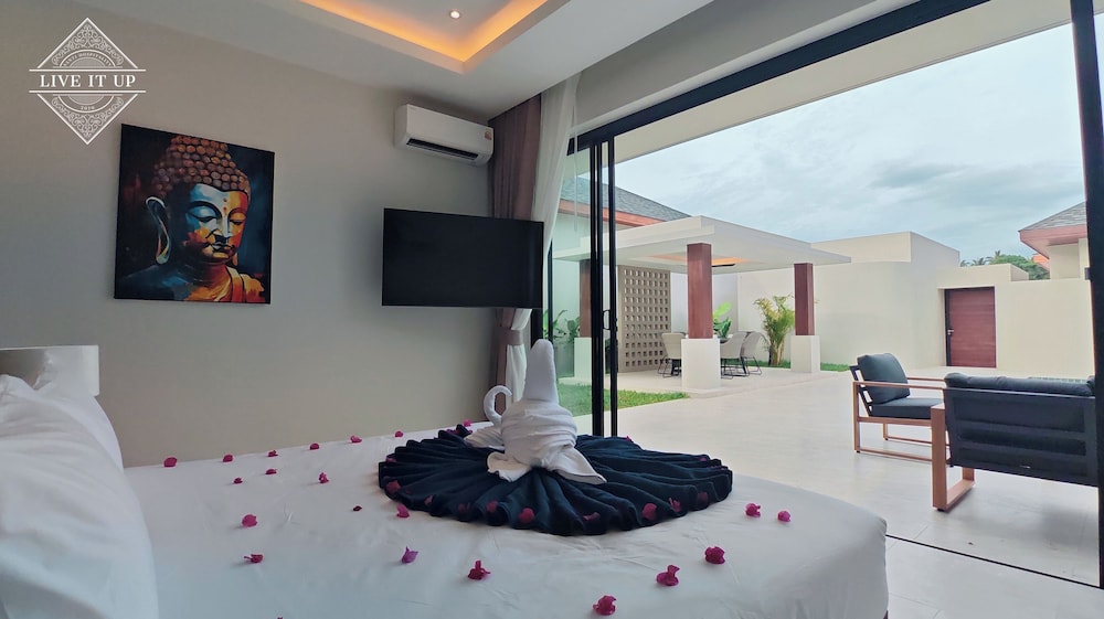 Santi Tara Villas