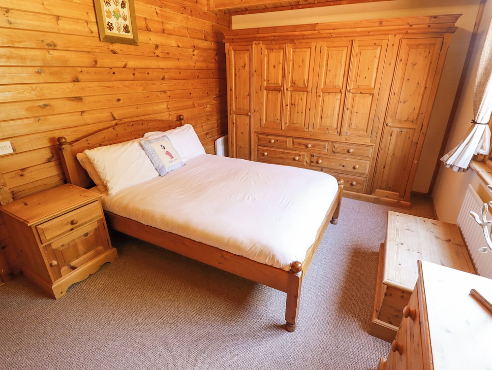Jemima Lodge