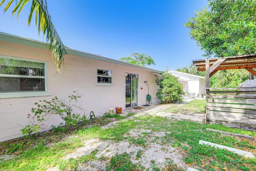 Manasota Key Home w/ Private Beach Access view 4