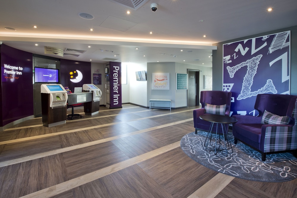 Premier Inn London Tolworth, photo 14