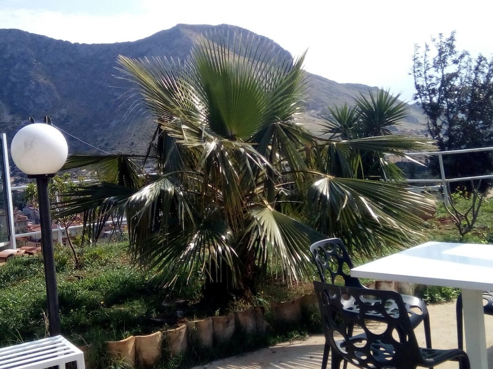 M'ama Holiday Rooms