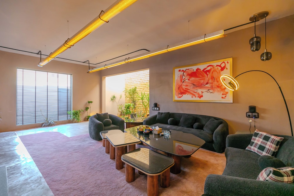 Portal Chalets With Private Pool-AlRawda