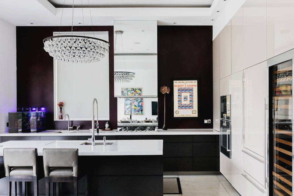 Priory Road by Onefinestay