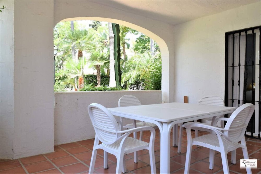 Standard 2 Bedroom Ground Floor Apartment F-3
