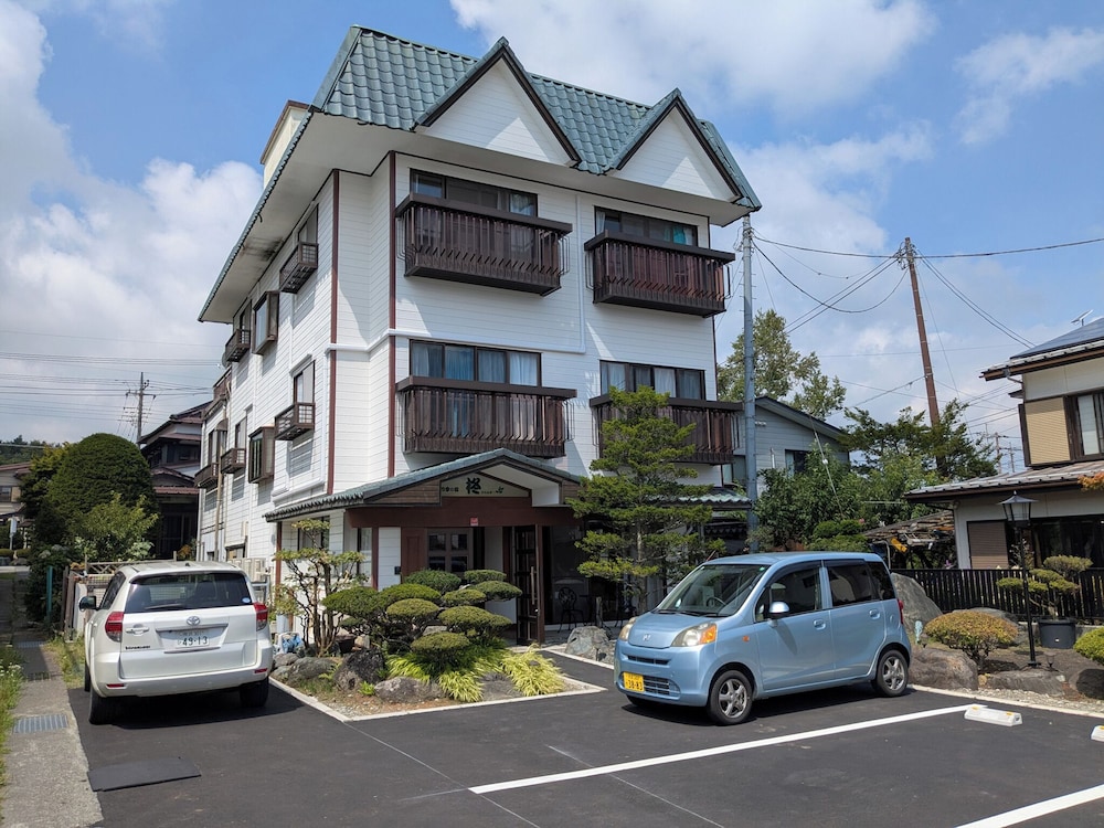 Guest House HIIRAGI