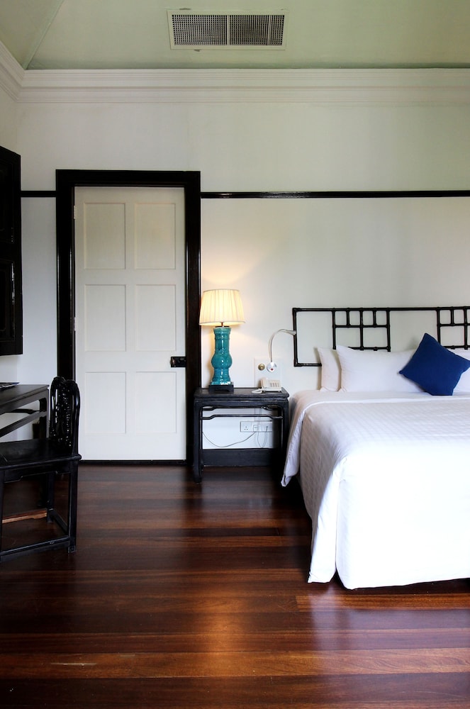 Cheong Fatt Tze - The Blue Mansion 8
