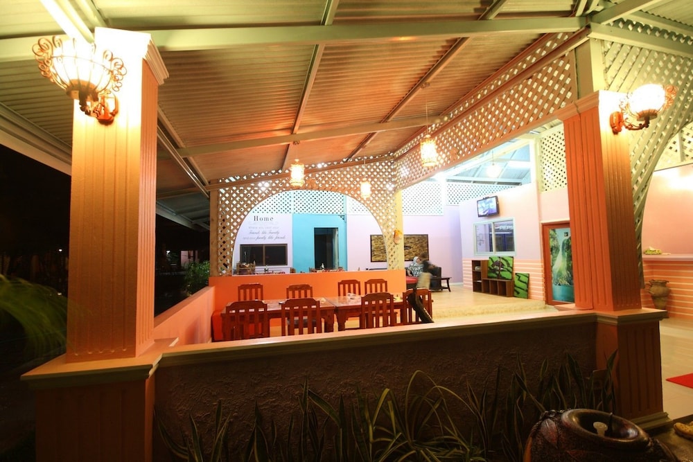 Baan Dahla Resort