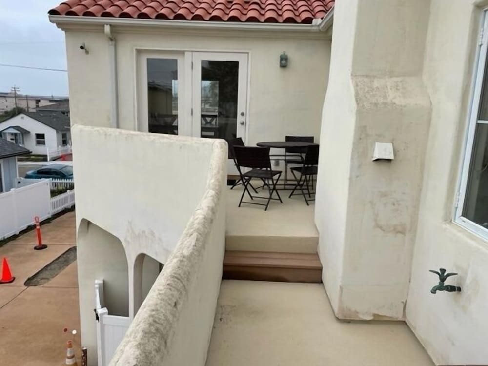 354b Main Street 3 Bedroom Home by Redawning view 2