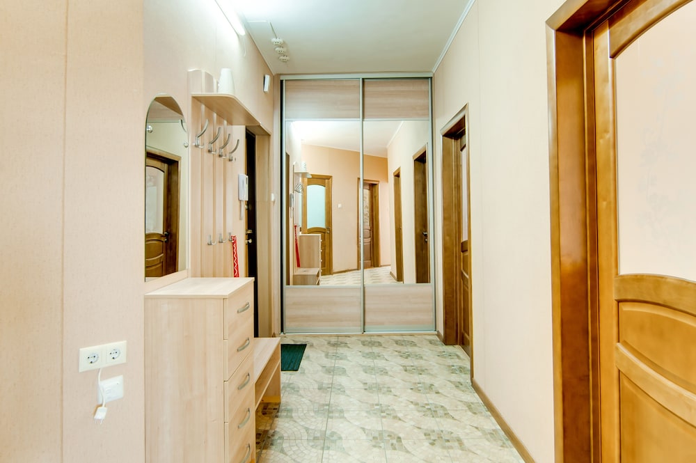 Aura Apartments