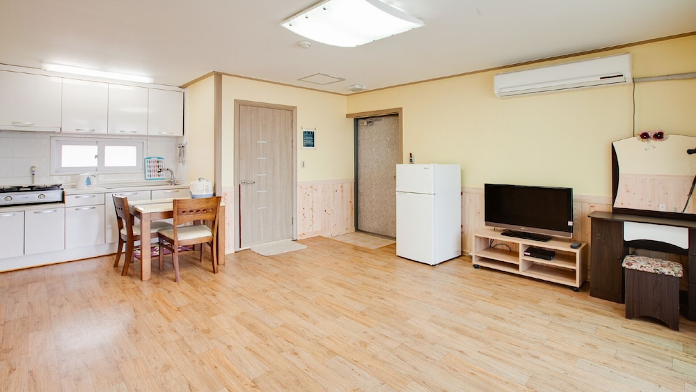 Vellise Pension