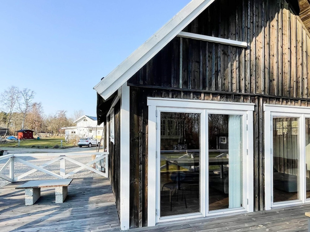 4 Star Holiday Home in Drottningskar