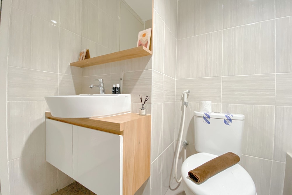 Comfy And Modern 1Br At Vasanta Innopark Apartment