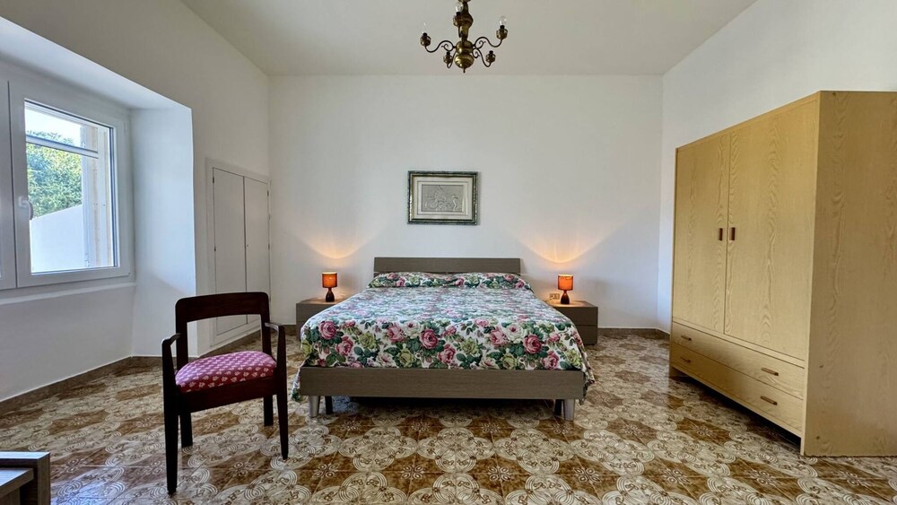 Villetta Marilena Sleeps 7 Torre Suda