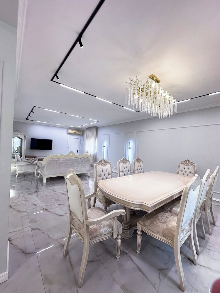 Central Vip Villa