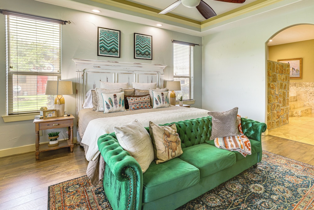 Lazy River Retreat in Cypress w/ Backyard Oasis!