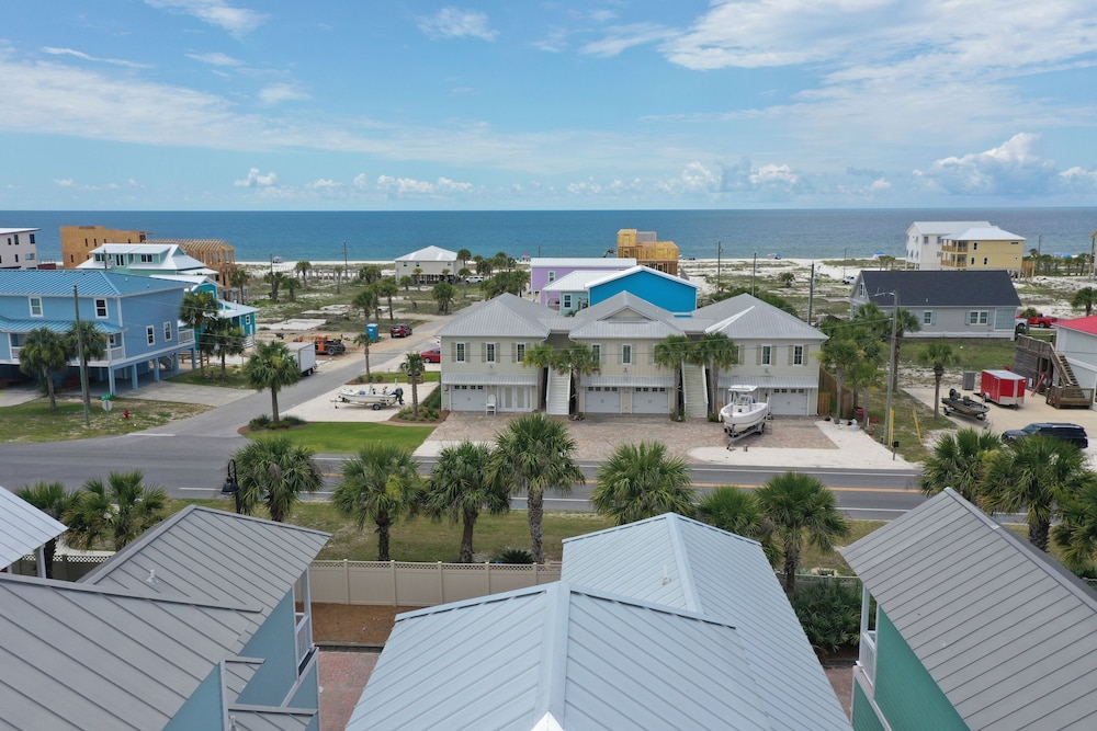 Waterside Village Cottage 3206 - Two if by Sea view 5