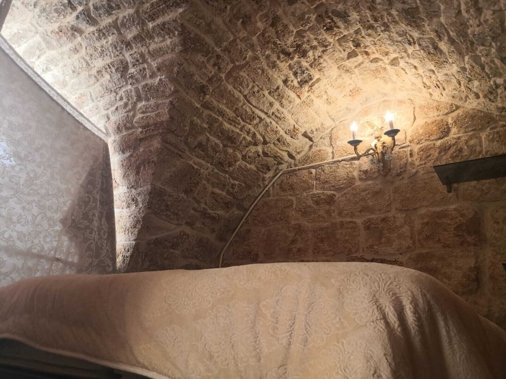 1 Bedroom Studio Double bed Batroun old Souk view 2
