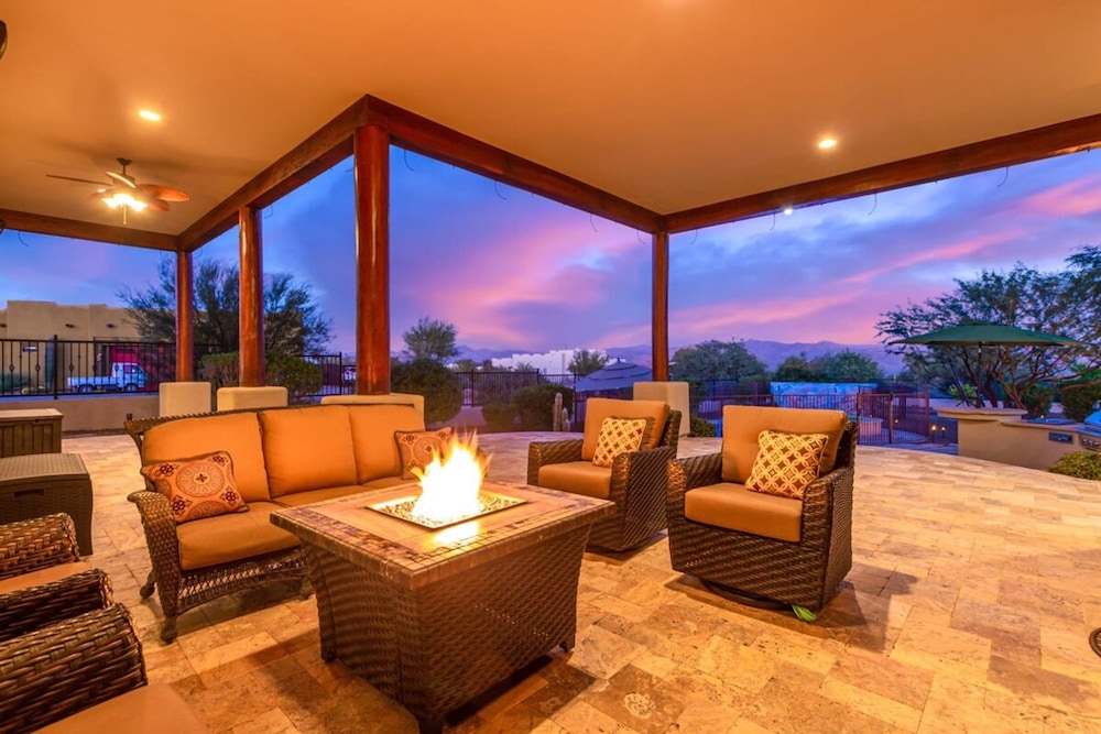 Desert Foothils Rustic Resort Oasis w Pool Spa