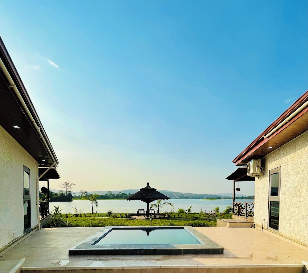 Platinum Blue Island Resort