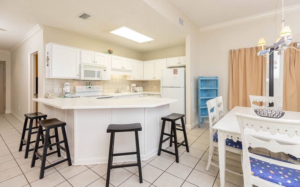 Phoenix X 117 3 Bedroom Condo