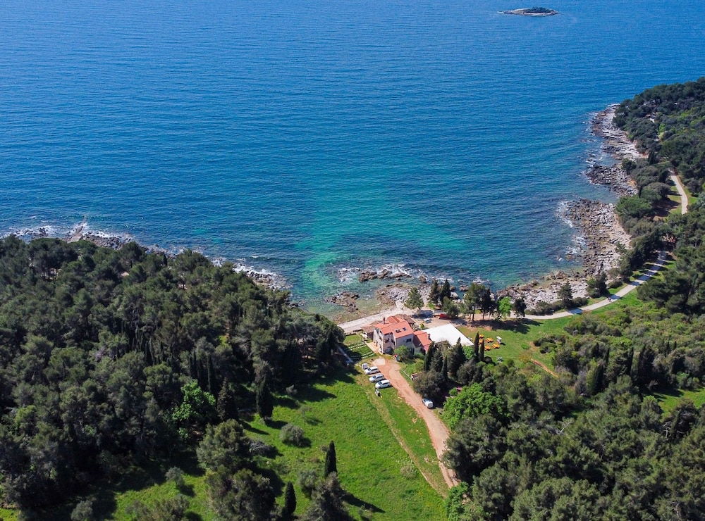 Beachfront Escape in Rovinj