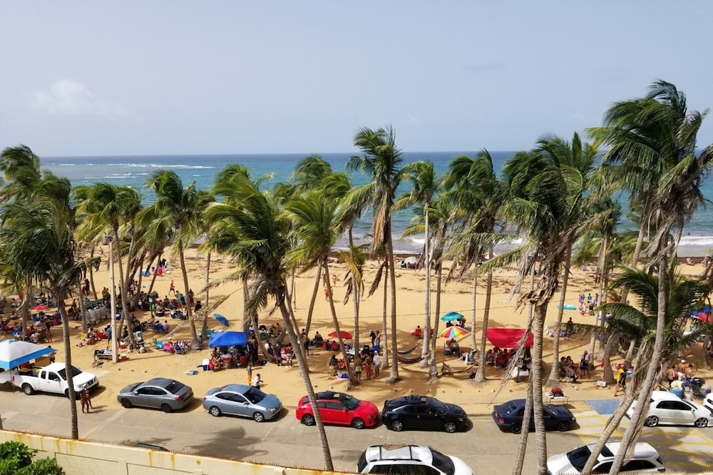 Oceansound Suites - Property Image 3