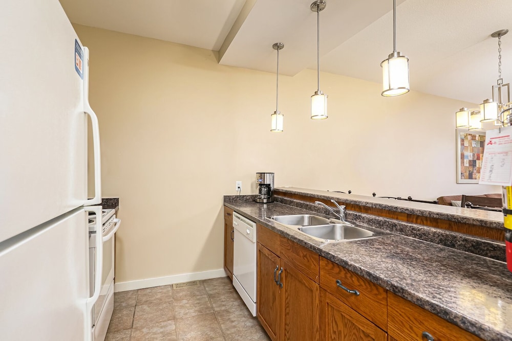 Rivergrass Condos